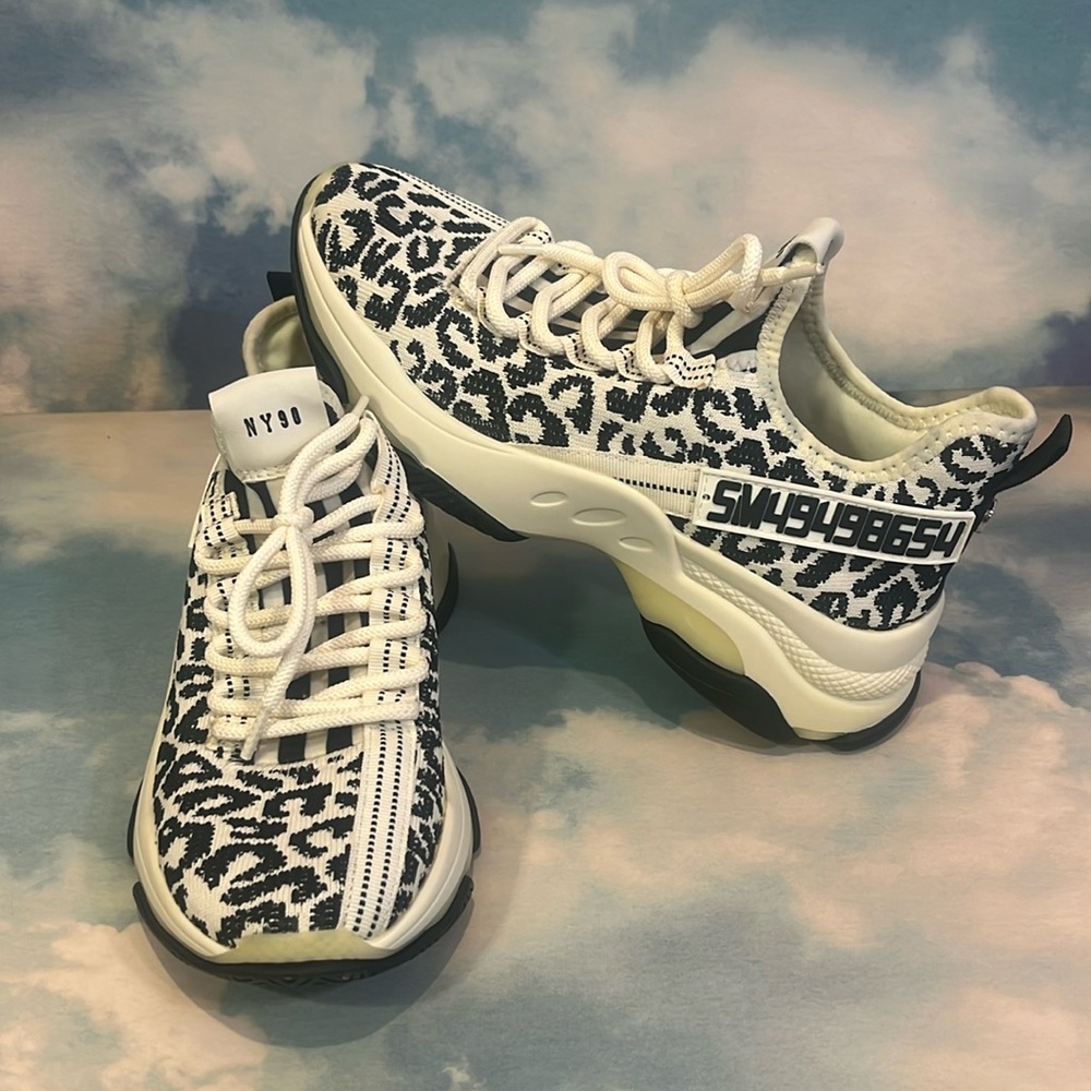 Steve Madden Leopard Print Sneaker - cream/black
